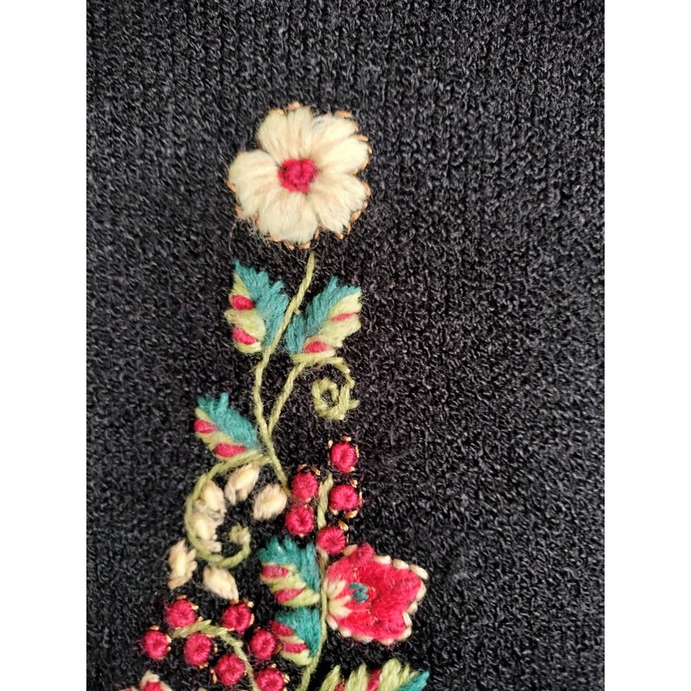 Coldwater Creek Women's 1X Black Turtleneck Sweater with Embroidered Floral - Picture 12 of 12